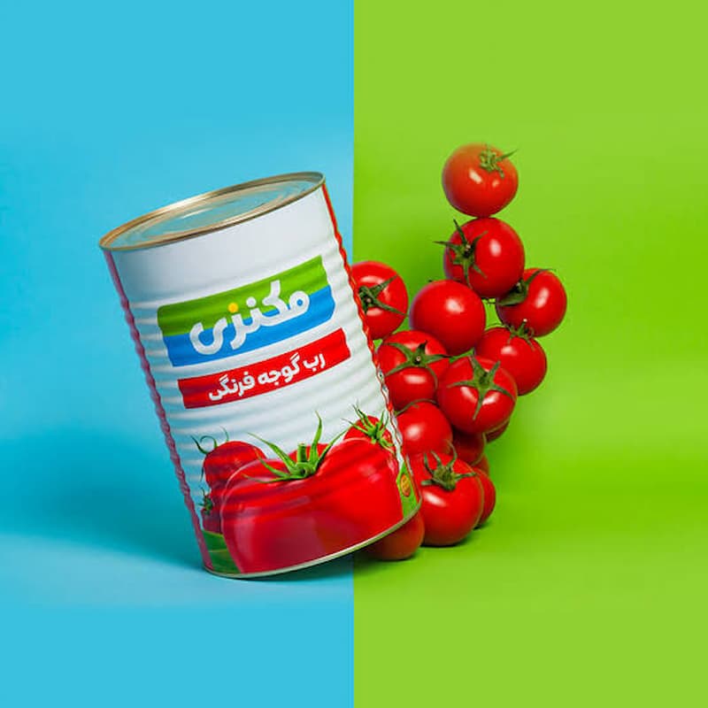 رب گوجه فرنگی 800 گرمی مکنزی با غلظت مناسب آشپزی